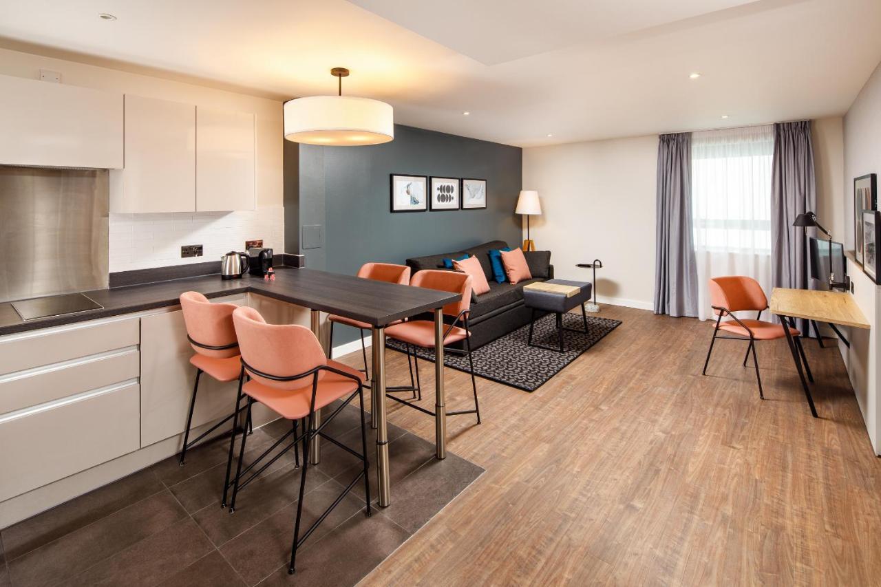 Aparthotel Adagio London Sutton Point Экстерьер фото